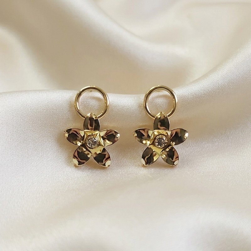 BRINCO ARO 10MM COM FLOR E STRASS // QTDE PCT: 5 PAR // VAL UNIT: R$ 5,14