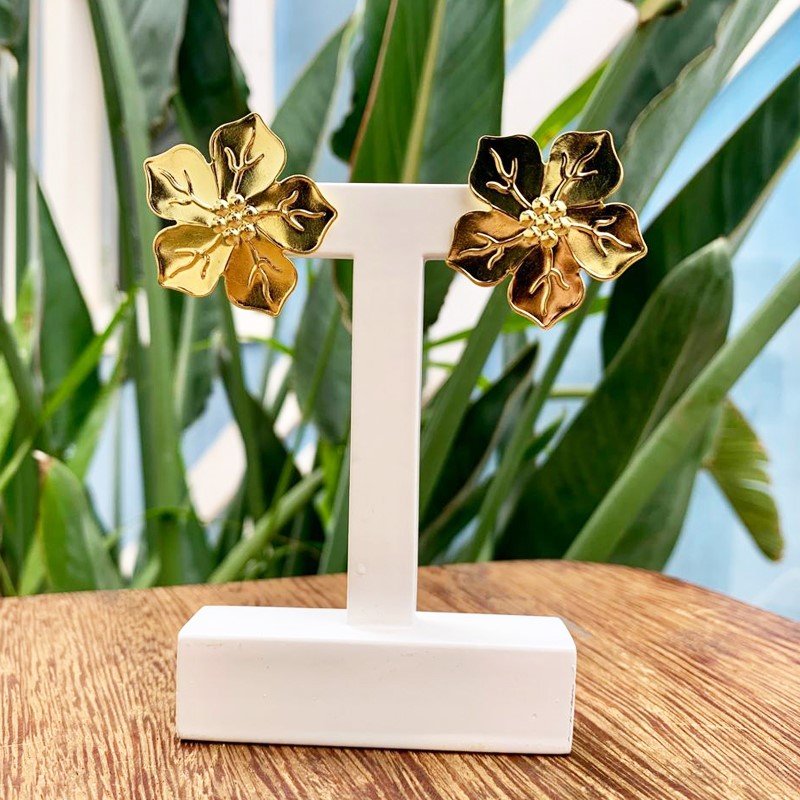 BRINCO PÉTALA LARGA GRANDE // QTDE PCT: 3 PAR // VAL UNIT: R$ 6,34