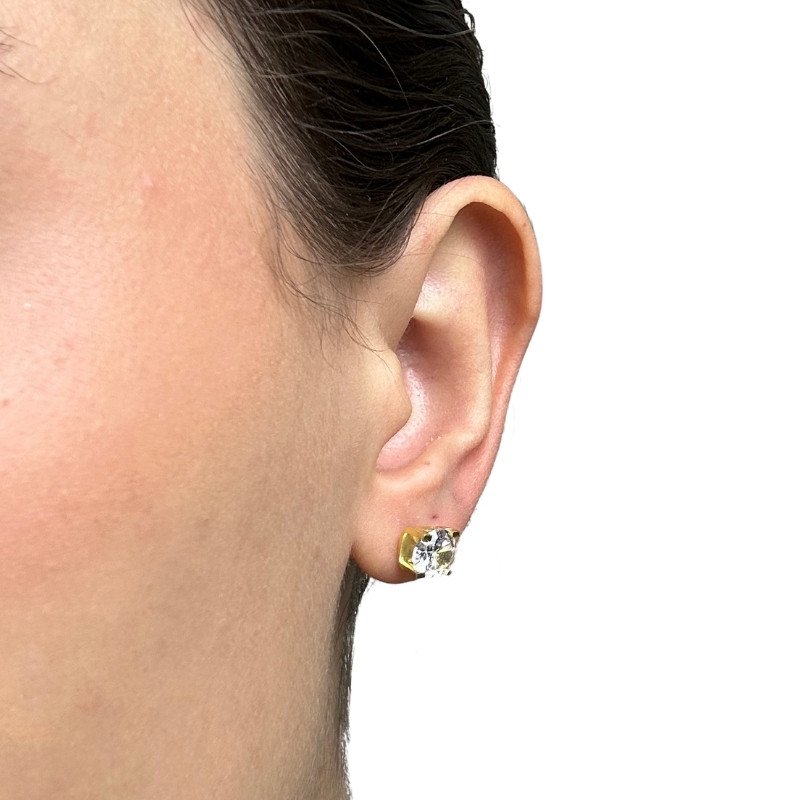 BRINCO PONTO DE LUZ 7MM // QTDE PCT: 5 PAR // VAL UNIT: R$ 3,25