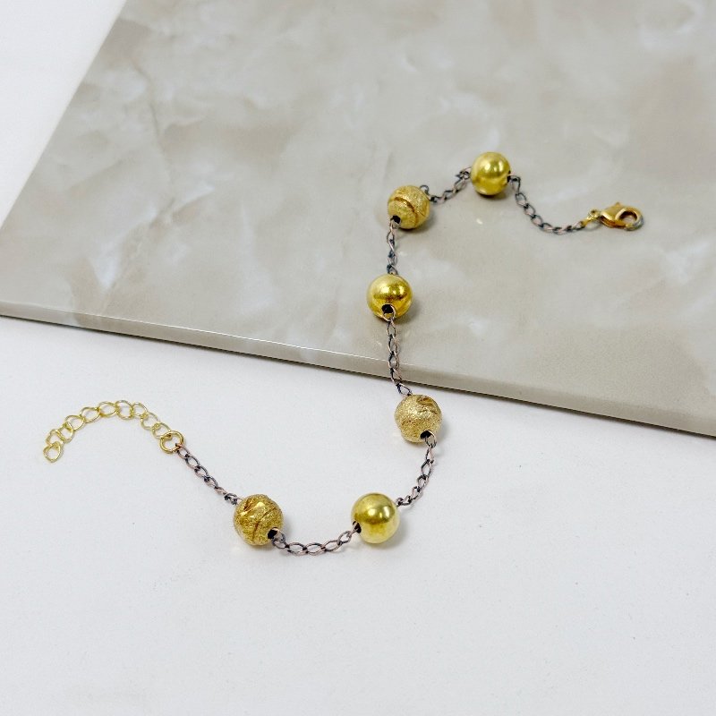 PULSEIRA BOLA LISA BOLA RISCADA // QTDE PCT: 5 PC // VAL UNIT: R$ 3,60