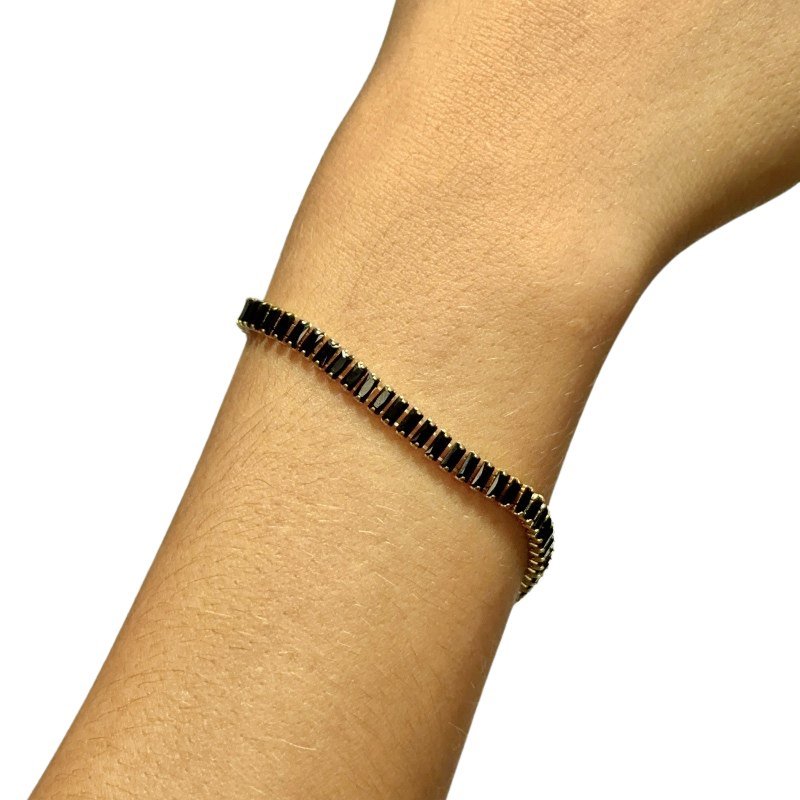 PULSEIRA ZIRCONIA PRETA 18CM FECHO BOIA // QTDE PCT: 3 PC // VAL UNIT: R$ 12,30