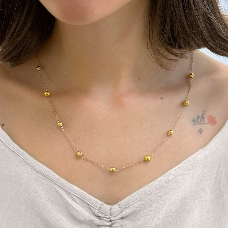 GARGANTILHA BOLAS METAL LISA E TRABALHADA // QTDE PCT: 5 PC // VAL UNIT: R$ 6,38