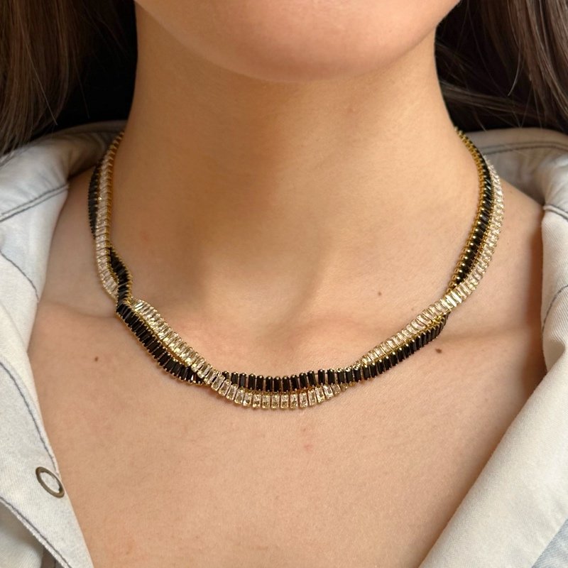 GARGANTILHA ZIRCONIA PRETO E BRANCO 40CM // QTDE PCT: 2 PC // VAL UNIT: R$ 57,00