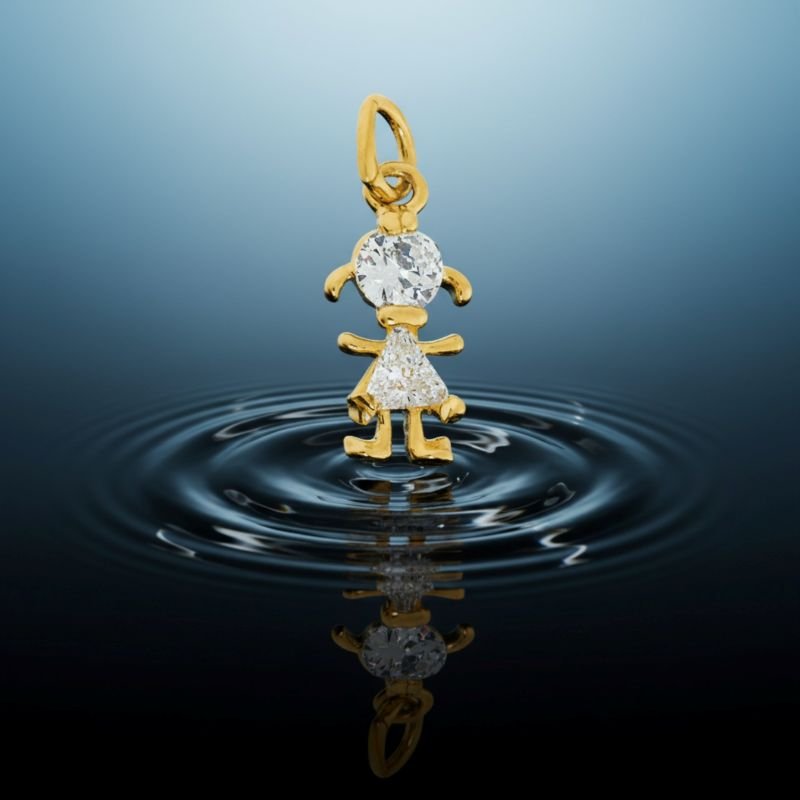 PINGENTE MENINA ZIRCÔNIA CRAVADA // QTDE PCT: 10 PC // VAL UNIT: R$ 4,94