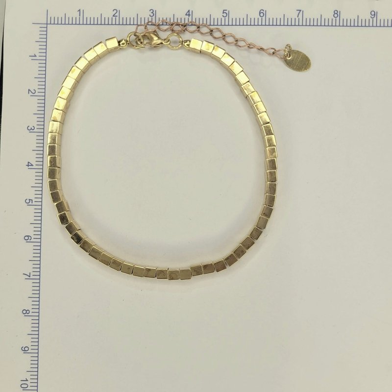 PULSEIRA CANUTILHO QUADRADO // QTDE PCT: 4 PC // VAL UNIT: R$ 7,48