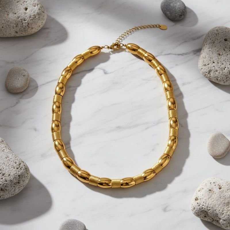 COLAR DE ABS COM CANUTILHO LIXADO // QTDE PCT: 2 PC // VAL UNIT: R$ 21,50