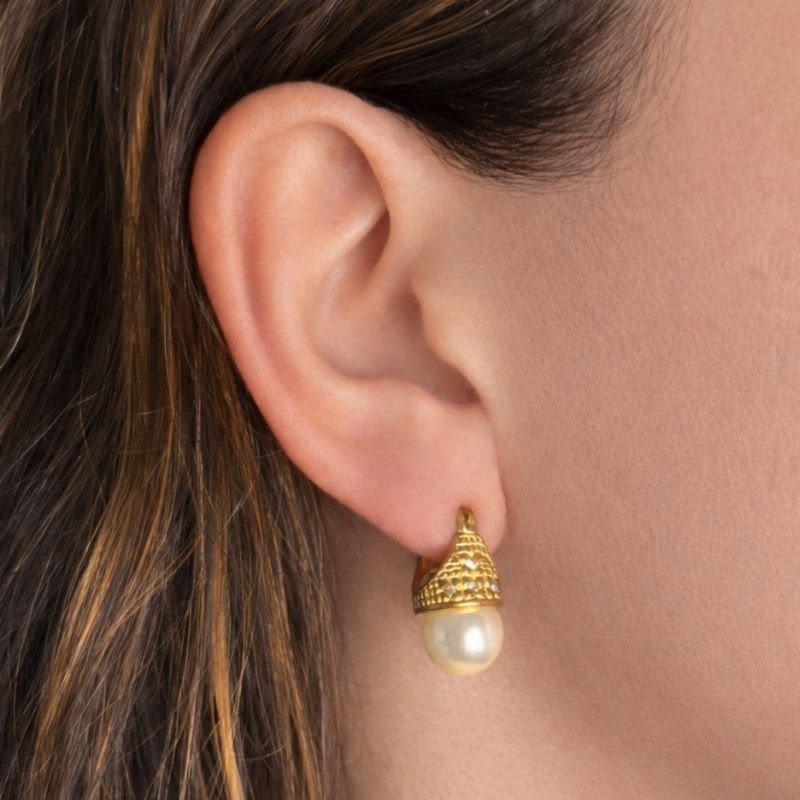 BRINCO BASE COM MICRO ZIRCONIA E PEROLA 8MM // QTDE PCT: 5 PAR // VAL UNIT: R$ 13,03