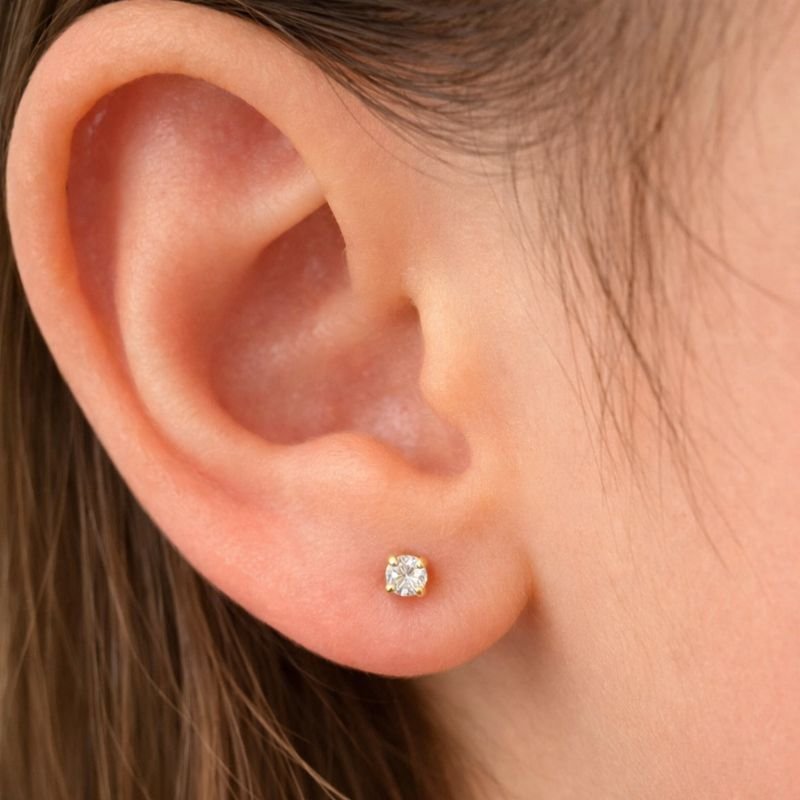 BRINCO BABY DE ZIRCONIA 3MM COM TARRAXA BABY BANHADA // QTDE PCT: 10 PAR // VAL UNIT: R$ 5,17