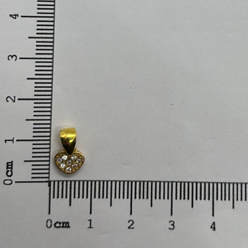 PINGENTE DE CORACAO COM 8 ZIRCONIAS // QTDE PCT: 5 PC // VAL UNIT: R$ 2,55