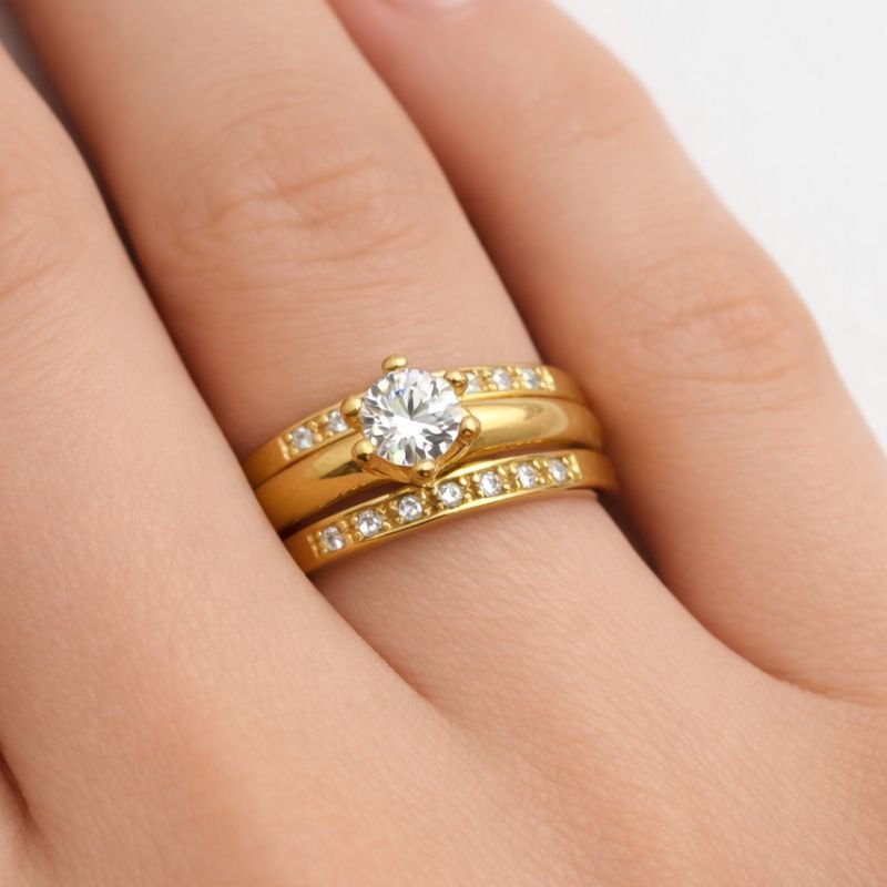ANEL SOLITARIO COM APARADOR ZIRCONIA N 14,16,18,20,22,24 // QTDE PCT: 3 PC // VAL UNIT: R$ 16,41