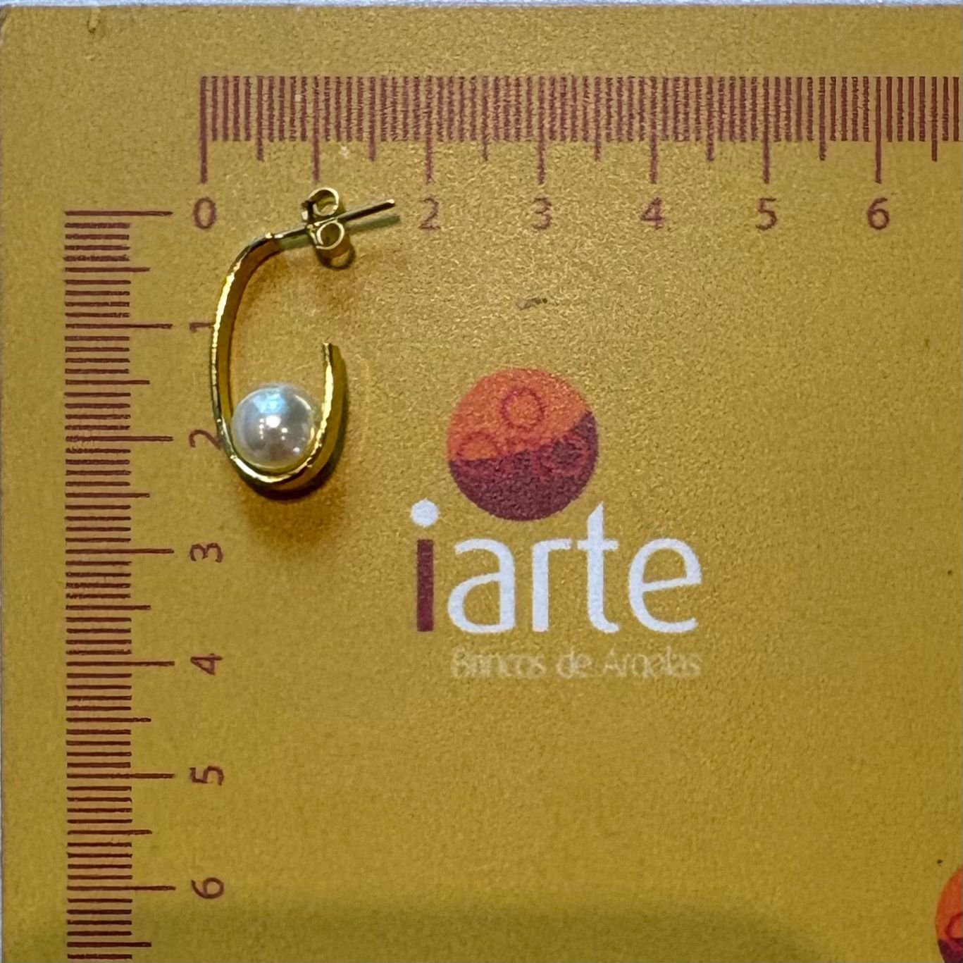 BRINCO OVAL MD FIO LAMINADO COM PEROLA TAM 20MM // QTDE PCT: 5 PAR // VAL UNIT: R$ 5,90