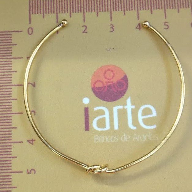 BRACELETE NO LARGO BRACELETE NO EM LATAO BRUTO ALTA QUALIDADE IDEAL PARA PERSONALIZAR E REVENDER COM ALTA LUCRATIVIDADE // QTDE PCT: 5 PAR // VAL UNIT: R$ 4,62