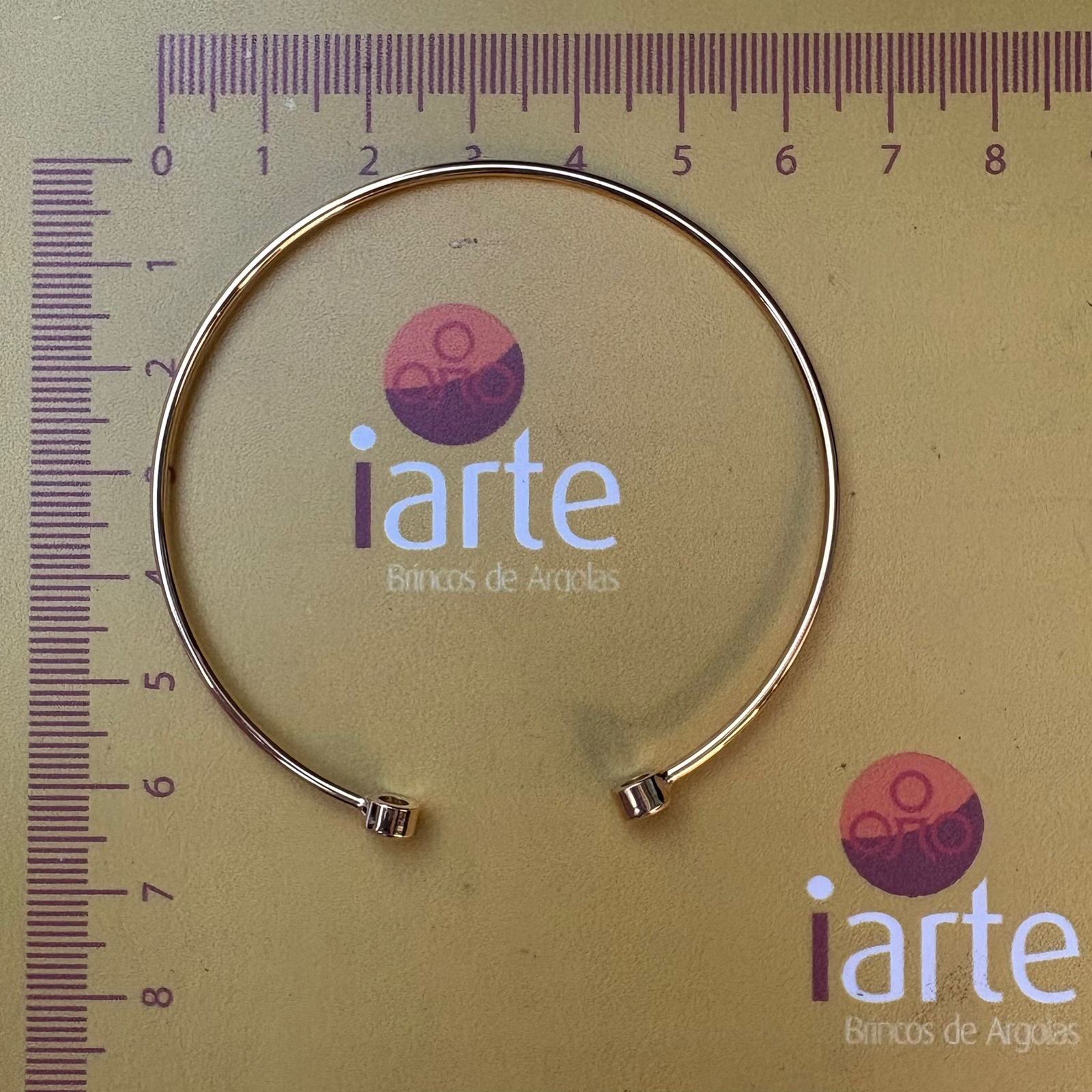 BRACELETE COM ZIRCONIA CRAVAÇÃO INGLESA PULSEIRA EM LATAO BRUTO COM TERMINAIS ZIRCONIA DESIGN MINIMALISTA IDEAL PARA MONTAGEM PROFISSIONAL // QTDE PCT: 3 PC // VAL UNIT: R$ 5,90